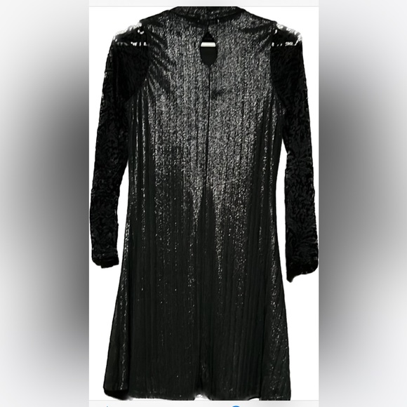 SHIMMERING BLACK DRESS - Picture 3 of 5